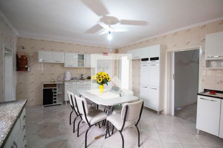 Casa à venda com 100m², 2 quartos e 1 vagaCozinha