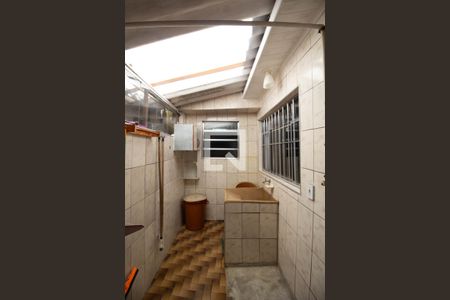 Casa à venda com 100m², 2 quartos e 1 vagaÁrea de Serviço