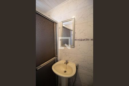 Detalhe banheiro de casa para alugar com 1 quarto, 40m² em Vila Taquari, São Paulo