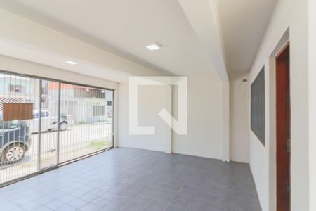 Casa à venda com 250m², 3 quartos e 4 vagas Casa à venda com 250m², 3 quartos e 4 vagasGaragem