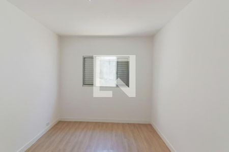 Casa à venda com 250m², 3 quartos e 4 vagas Casa à venda com 250m², 3 quartos e 4 vagasQuarto 3