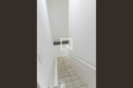 Escadas de casa à venda com 3 quartos, 250m² em Vila Antônio, São Paulo