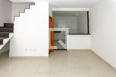 Casa de condomínio à venda com 141m², 3 quartos e 2 vagasSala