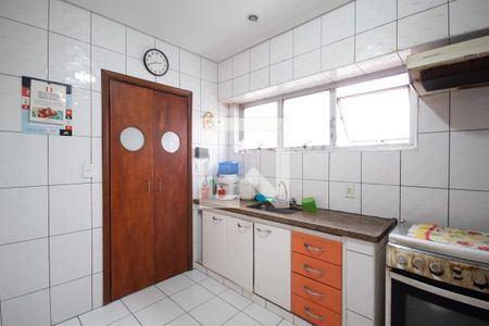 Apartamento à venda com 125m², 3 quartos e 2 vagas Apartamento à venda com 125m², 3 quartos e 2 vagasCozinha