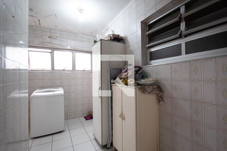 Apartamento à venda com 125m², 3 quartos e 2 vagas Apartamento à venda com 125m², 3 quartos e 2 vagasÁrea de Serviço