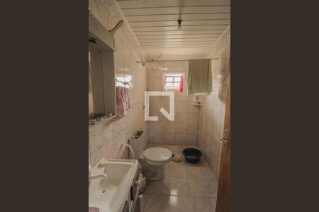 Casa à venda com 180m², 2 quartos e 2 vagasBanheiro 2