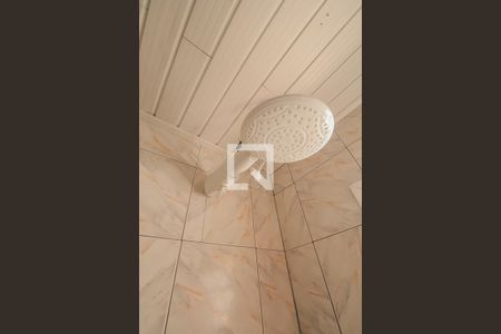 Casa à venda com 180m², 2 quartos e 2 vagasBanheiro 2