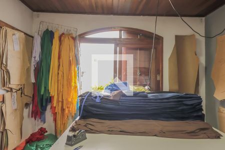 Casa à venda com 180m², 2 quartos e 2 vagasQuarto 2