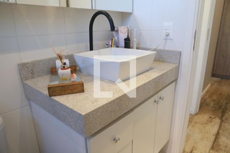 Apartamento à venda com 78m², 2 quartos e 1 vagaBanheiro da Suíte