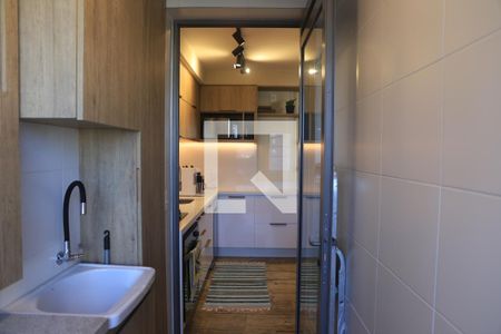 Apartamento à venda com 78m², 2 quartos e 1 vagaÁrea de Serviço