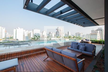 Studio para alugar com 27m², 1 quarto e sem vaga Studio para alugar com 27m², 1 quarto e sem vagaÁrea comum - Piscina