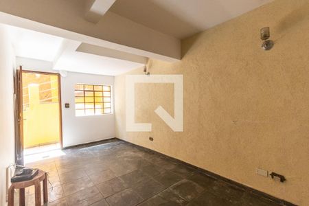 Sala de casa para alugar com 1 quarto, 70m² em Conjunto Residencial Santa Terezinha, São Paulo