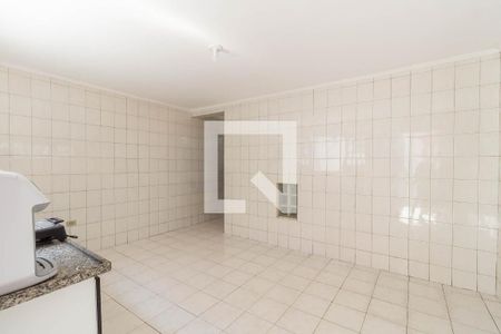 Casa à venda com 180m², 3 quartos e 3 vagasCozinha 