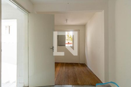 Casa à venda com 180m², 3 quartos e 3 vagasQuarto de Serviço