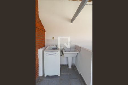 Casa à venda com 180m², 3 quartos e 3 vagasLavanderia 