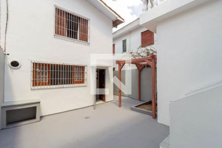 Casa à venda com 180m², 3 quartos e 3 vagasQuintal 