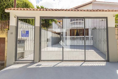 Casa à venda com 180m², 3 quartos e 3 vagasFachada