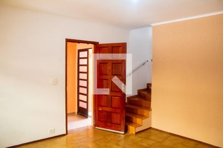 Sala de casa para alugar com 3 quartos, 108m² em Vila Pedra Branca, São Paulo