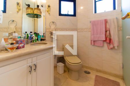 Apartamento à venda com 303m², 4 quartos e 4 vagas Apartamento à venda com 303m², 4 quartos e 4 vagasBanheiro da Suíte 02