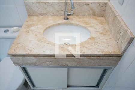 Casa de condomínio à venda com 200m², 3 quartos e 3 vagasBanheiro da Suíte 2