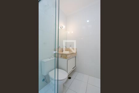 Casa de condomínio à venda com 200m², 3 quartos e 3 vagasBanheiro da Suíte 2