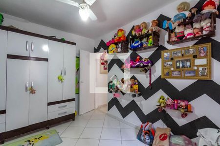 Casa à venda com 270m², 5 quartos e 3 vagas Casa à venda com 270m², 5 quartos e 3 vagasQuarto 2