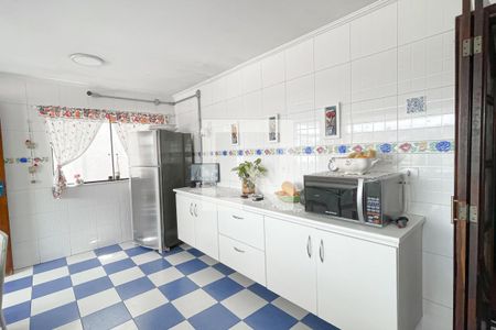 Casa à venda com 370m², 6 quartos e 4 vagascozinha