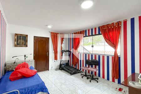 Casa à venda com 370m², 6 quartos e 4 vagassuite3