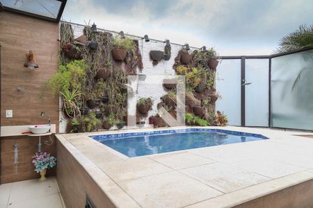 Apartamento à venda com 430m², 4 quartos e 3 vagas Apartamento à venda com 430m², 4 quartos e 3 vagasTerraço - piscina