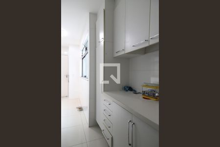 Apartamento à venda com 430m², 4 quartos e 3 vagas Apartamento à venda com 430m², 4 quartos e 3 vagasÁrea de serviço