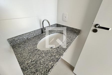 Apartamento para alugar com 47m², 2 quartos e 1 vagaBanheiro do Quarto 2
