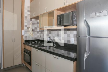 Sala/Cozinha de apartamento para alugar com 2 quartos, 47m² em Vila Pompéia, São Paulo
