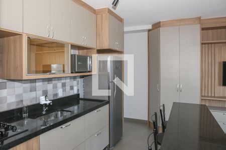 Sala/Cozinha de apartamento para alugar com 2 quartos, 47m² em Vila Pompéia, São Paulo