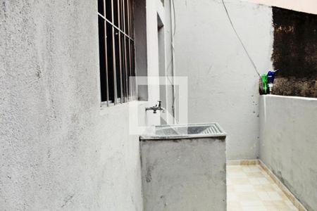 Área de Serviço de casa para alugar com 1 quarto, 34m² em Jardim Helena, São Paulo