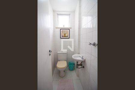 Apartamento para alugar com 104m², 3 quartos e 1 vaga Apartamento para alugar com 104m², 3 quartos e 1 vagaLavabo do Quarto 2