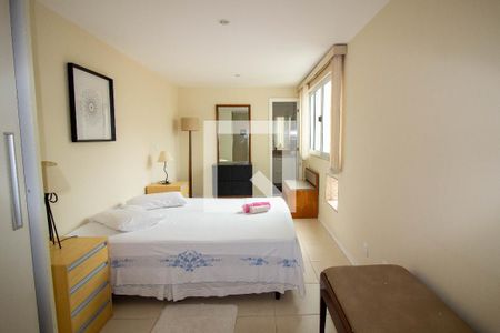 Apartamento para alugar com 104m², 3 quartos e 1 vaga Apartamento para alugar com 104m², 3 quartos e 1 vagaSuíte