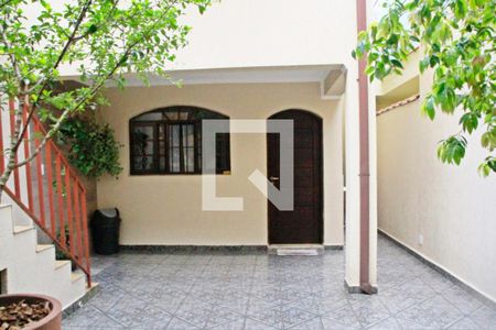 Casa à venda com 180m², 3 quartos e 2 vagasQuintal