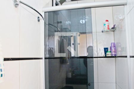 Casa à venda com 180m², 3 quartos e 2 vagasBanheiro da Suíte