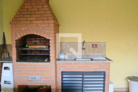 Casa à venda com 180m², 3 quartos e 2 vagasÁrea comum - Churrasqueira