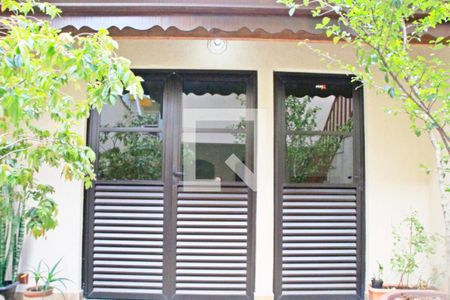 Casa à venda com 180m², 3 quartos e 2 vagasEdicula