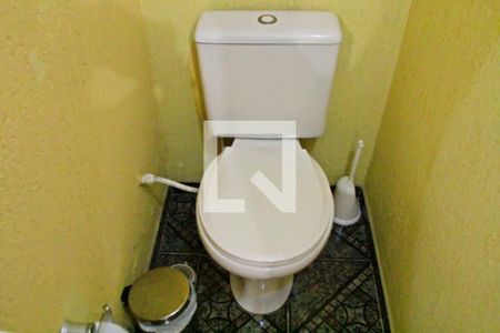 Casa à venda com 180m², 3 quartos e 2 vagasBanheiro