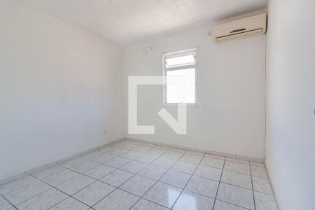 Sala de apartamento para alugar com 2 quartos, 50m² em Barreiros, São José