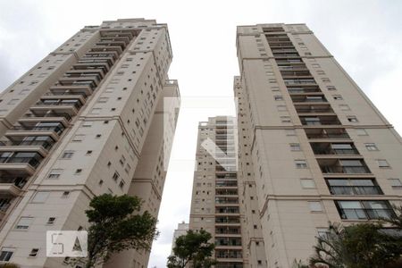 Apartamento à venda com 104m², 3 quartos e 2 vagasFachada