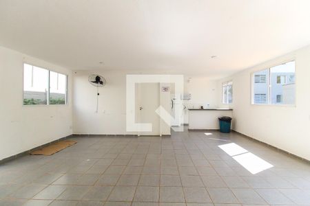 Apartamento à venda com 45m², 2 quartos e sem vaga Apartamento à venda com 45m², 2 quartos e sem vagaSalão de Festas