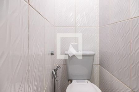 Casa à venda com 210m², 3 quartos e 2 vagasLavabo
