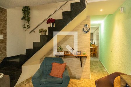 Sala de casa à venda com 3 quartos, 210m² em Vila Londrina, São Paulo