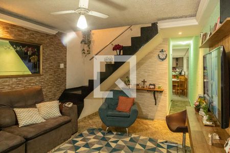 Sala de casa à venda com 3 quartos, 210m² em Vila Londrina, São Paulo