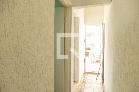 Casa à venda com 210m², 3 quartos e 2 vagasCorredor