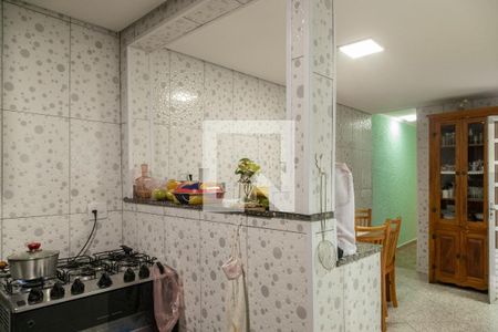 Casa à venda com 210m², 3 quartos e 2 vagasCozinha
