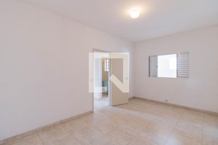 Casa à venda com 294m², 4 quartos e 5 vagas Casa à venda com 294m², 4 quartos e 5 vagasQuarto 4